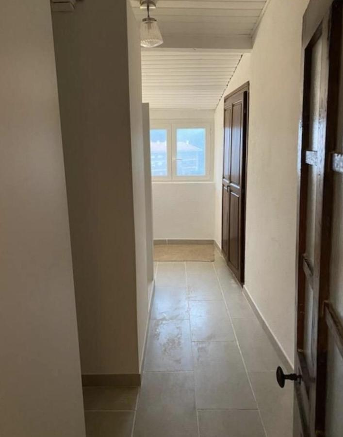 La Coletta Bel Appartement Typique Avec Balcon Centre Piana Piana  Luaran gambar